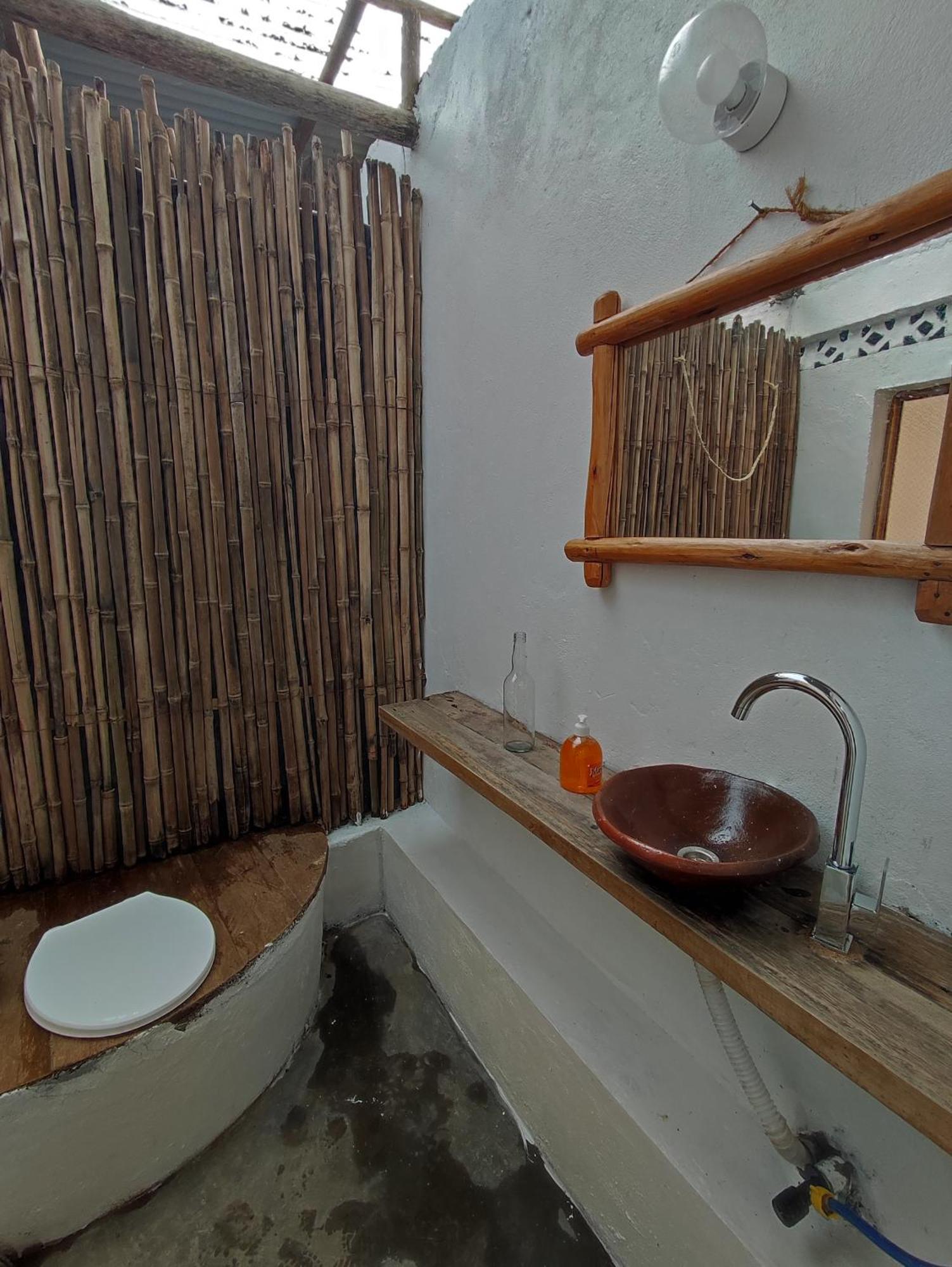 Inzu Lodge Gisenyi Ngoại thất bức ảnh